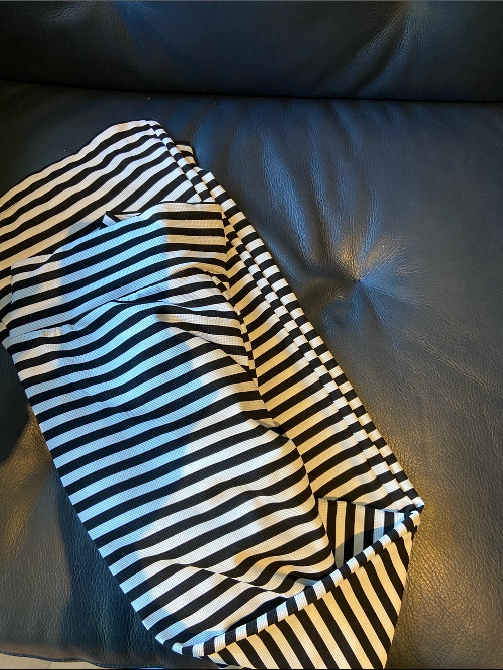 HALARA Black & White Striped Flare Pants Women’s Size Medium NWT - Picture 5 of 5